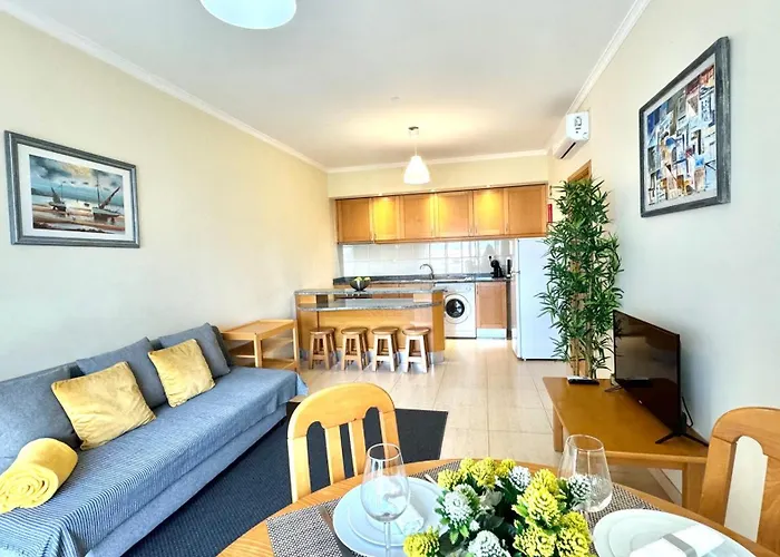 Praia Da Rocha, 502, Charming Apartment, Air Conditioning, Swimming Pool,Free Wifi, Faia By Ig