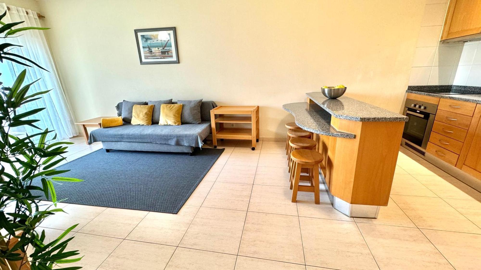 Apartment Praia Da Rocha, 502, Charming Apartment, Air Conditioning, Swimming Pool,Free Wifi, Faia By Ig *